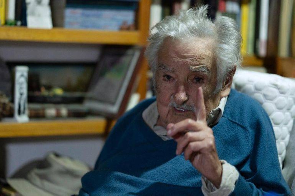 109-115450-former-president-jose-mujica-cancer-3